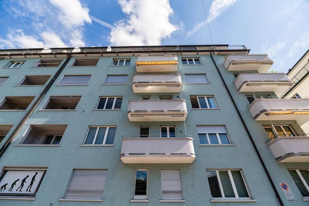 Very Spacious Studio In City Center - Parkview 4 Zürich Kültér fotó